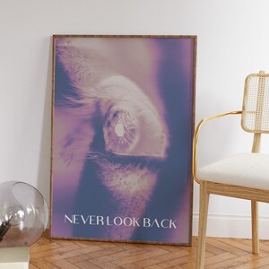 Never Look Back, Aura Poster, Spiritual Wall Art, Gradient Print, Good Energy, Affirmation Wall Art, Aura Print, Printable Wall Art
