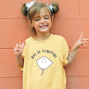 Stingray Manta Ray Kids Youth T Shirt Funny Stingray Tshirt Gift Gifts T-shirt Ocean Shirt Comfort Colors Tee Summer Shirt Sea Tee