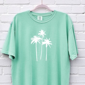 Palm Tree Shirt Palm Trees Beach Shirt Beach Bum Tshirt Summer T-Shirt Vacation T-shirt Oversized Tee Comfort Colors Tee Ocean Tshirt