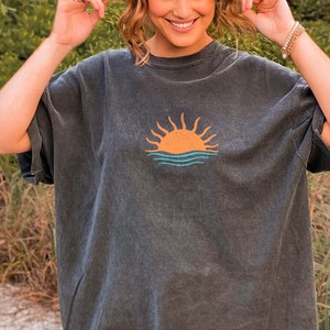 Sun Shirt Ocean Sea Tee Summer Beach Vacation Oversized Sunshine Trendy Tshirt Comfort Colors Women's T-shirts