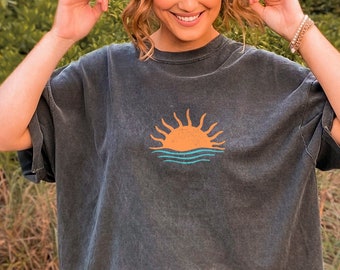 Sun Shirt Ocean Sea Tee Summer Beach Vacation Oversized Sunshine Trendy Tshirt Comfort Colors Women's T-shirts