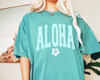 Aloha Shirt Hibiscus Tee Hawaii Tshirt Comfort Colors Women's Tshirts Oversized T-shirt Beach T Shirt Summer Tee Hibiscus Flower Shirt