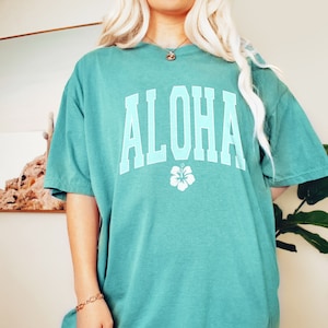Aloha Shirt Hibiscus Tee Hawaii Tshirt Comfort Colors Women&#39;s Tshirts Oversized T-shirt Beach T Shirt Summer Tee Hibiscus Flower Shirt