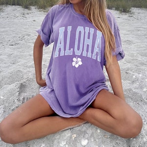Aloha Shirt Hibiscus Tee Hawaii Tshirt Comfort Colors Women&#39;s Tshirts Oversized T-shirt Beach T Shirt Summer Tee Hibiscus Flower Shirt