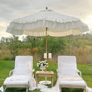 White on sale outdoor umbrella