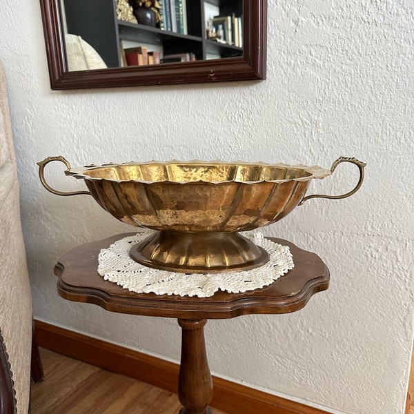 Vintage Brass Decorative Pedestal Bowl, Brass Centerpiece Vessel, Vintage Brass Planter, Brass Pedestal Bowl
