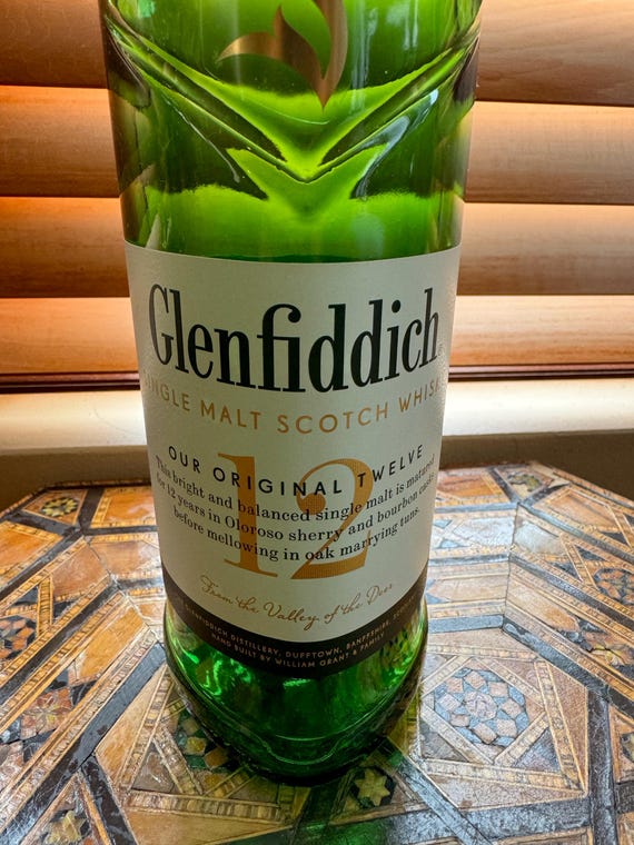 Glenfiddich 空瓶 Glenfiddich 12 Single Malt Scotch Empty Bottle for Craft and Decor