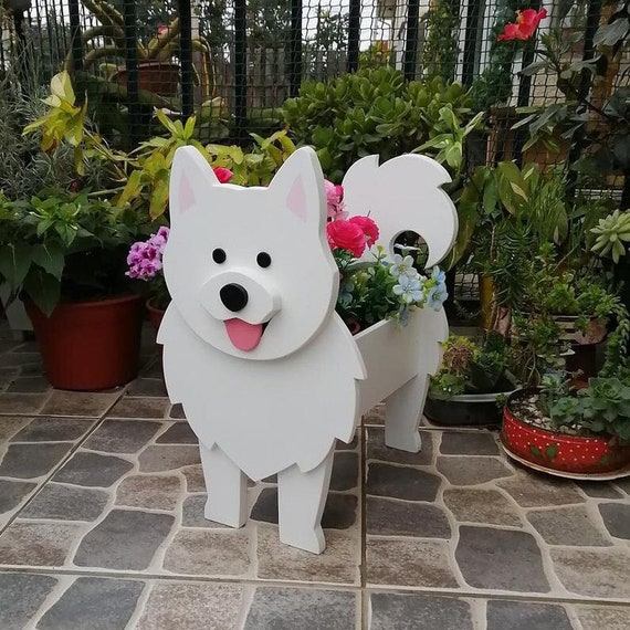 dog planters outdoor