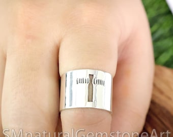 Anillo de cruz de plata de ley: anillo de declaración religiosa de banda ancha