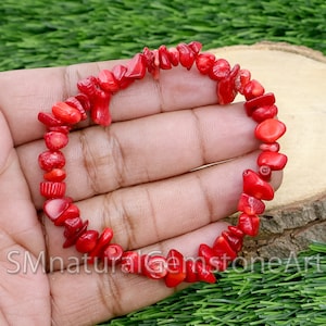 Red Coral Chip Beaded Stretch Bracelet: Raw Gemstone Beads