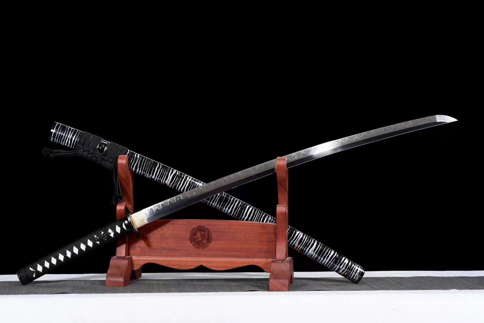 手鍛造の日本刀ダマスカス鋼粘土焼き入れ全唐刀 - Etsy 日本