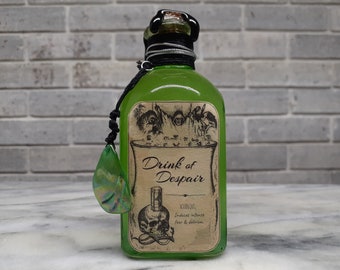 Drink of Despair Potion | Dark Magical Emerald Potion | Color Changing Glass Apothecary Bottle | Witch and Wizard Collectible