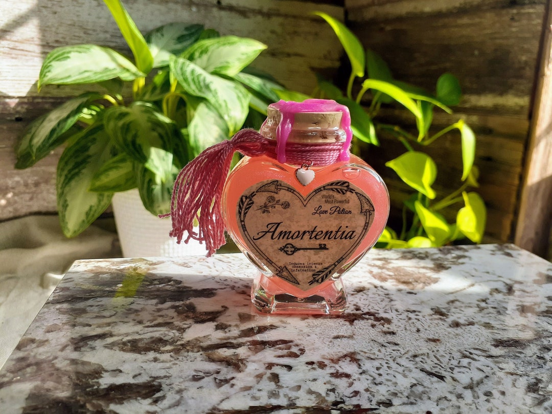 Amortentia Potion | Magical Love Potion | Color Changing Glass