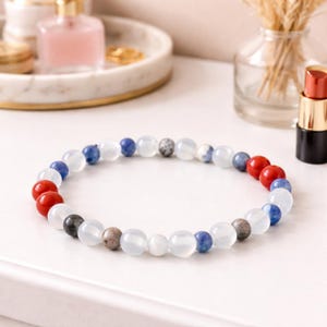 Pulsera artesanal de jaspe rojo, sodalita y cristal de selenita, Archer's Point
