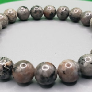 One (1) UV Reactive Yooperlite Stretch Bracelet Stone of Truth Release Anger Negative Thoughts Everyday Fashion Boho Chic