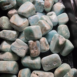 Worry Stone Blue Aragonite Tumble for Women Emotional Gift for Anxiety Worry Stone Pocket Crystal Healing Present Crystal Jewelry for Her