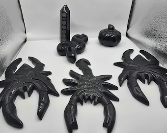 Limited Edition Black Obsidian Animal Figurine Halloween Décor Witch Altar Set Crystal Tower Protection Stone Snake Figure Scorpion Statue
