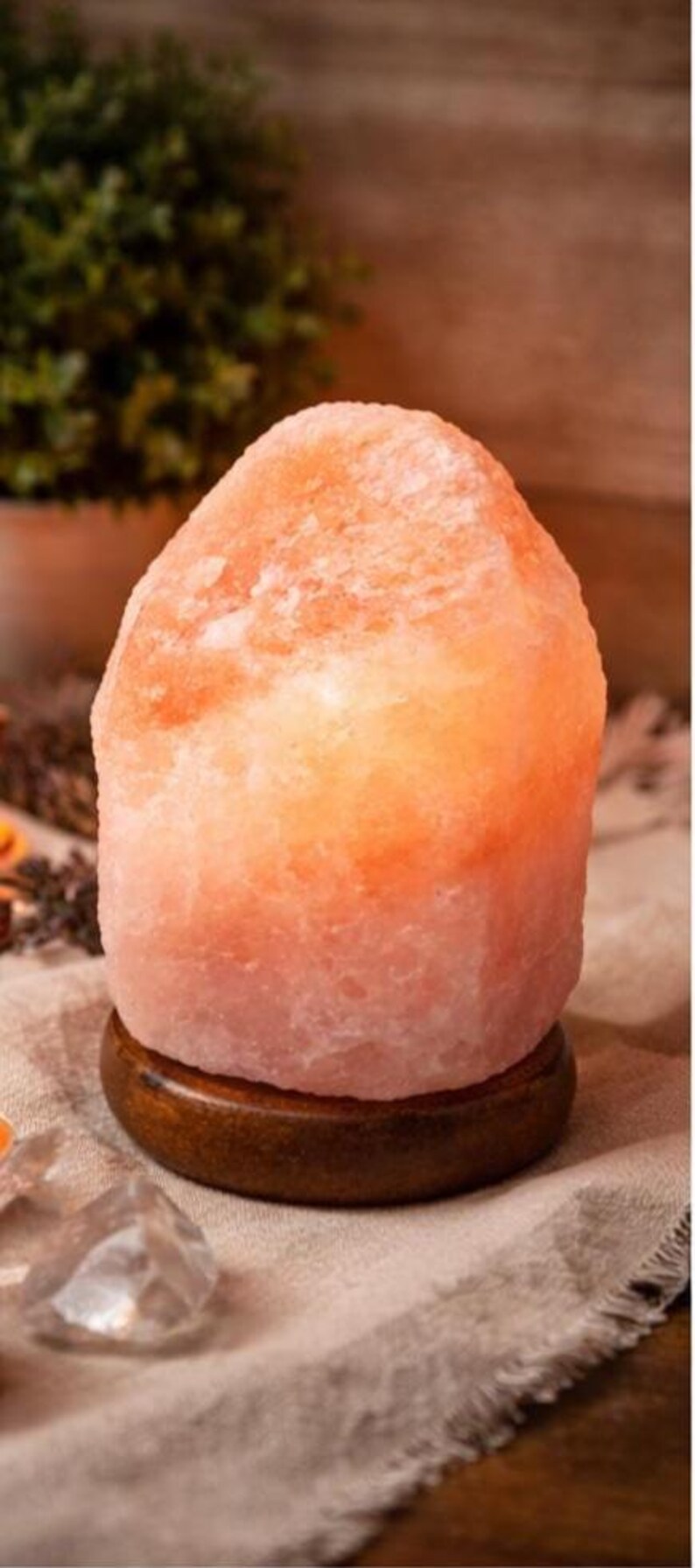 USB Himalayan Pink Salt Lamp, Wooden Base Night Light Bild 5