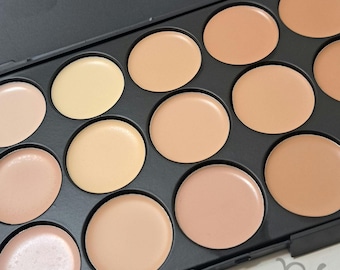 BUCK NAKED II Tone Corrector Face Creamy Highlighter & Concealer Palette by Blacklist Cosmetics