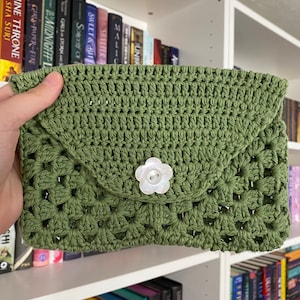 Handmade Crochet Kindle Sleeve | Custom 100% Cotton Envelope Kindle Cover