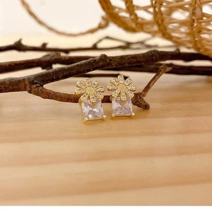 Sunflower Stud Earrings Crystal Stud Earrings Golden Flower Silver Earring Pins Minimalist Style