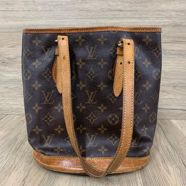 Authentic Louis Vuitton LV bag tote bag handbag - 16AUG22