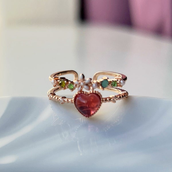 Blume Roter Herz Ring, Roter Edelstein Ring, verstellbarer Ring, 14K vergoldet, Süßes Herz Ring Boho Schmuck, minimalistisch zierlicher Ring