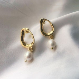 Freshwater pearl drop earrings, gold hoop earrings, dangling drop 18k gold plated, Valentine's Day gift 925 silver