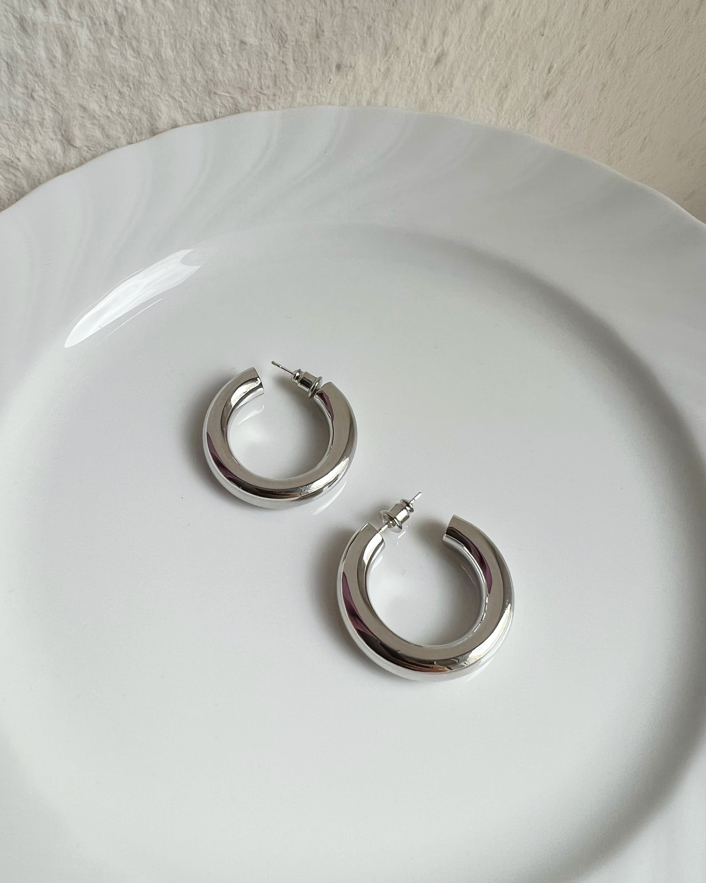 Thick Hoop Earrings in Silver Color, Round Earrings
