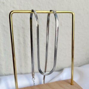 3 mm zilveren slangenketting van roestvrij staal, eenvoudige ketting zonder hanger, platte chokerketting met visgraatmotief, minimalistische schakelketting afbeelding 5