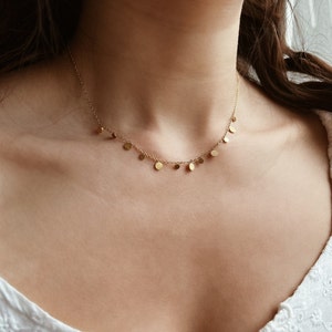 Gouden ketting met kleine plaatjes, fijne delicate ketting met munthanger, 18K verguld roestvrij staal, korte ketting filigraan choker afbeelding 8