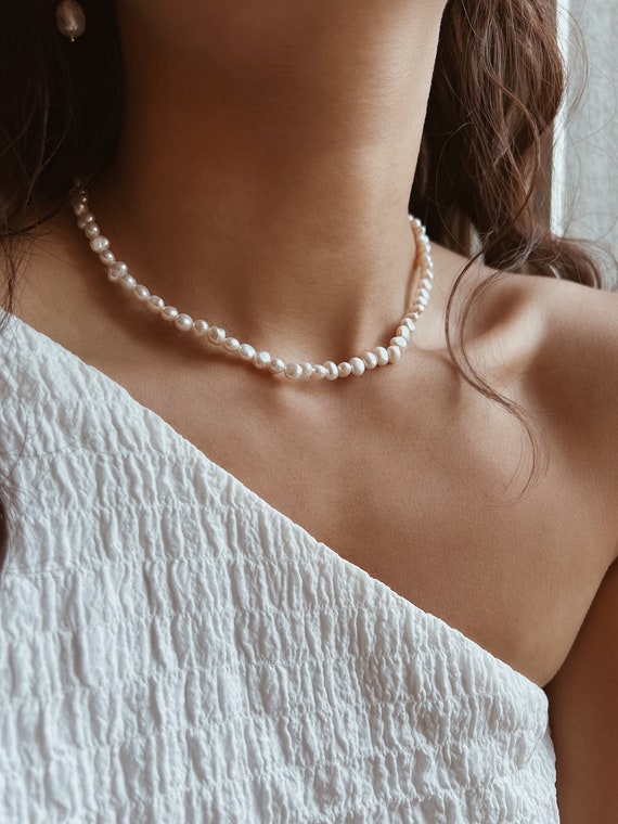 Collana Di Perle Boho Donna - Girocollo Piccole Perle Di Conchiglia Bianche, Vintage, Taglia Regolabile