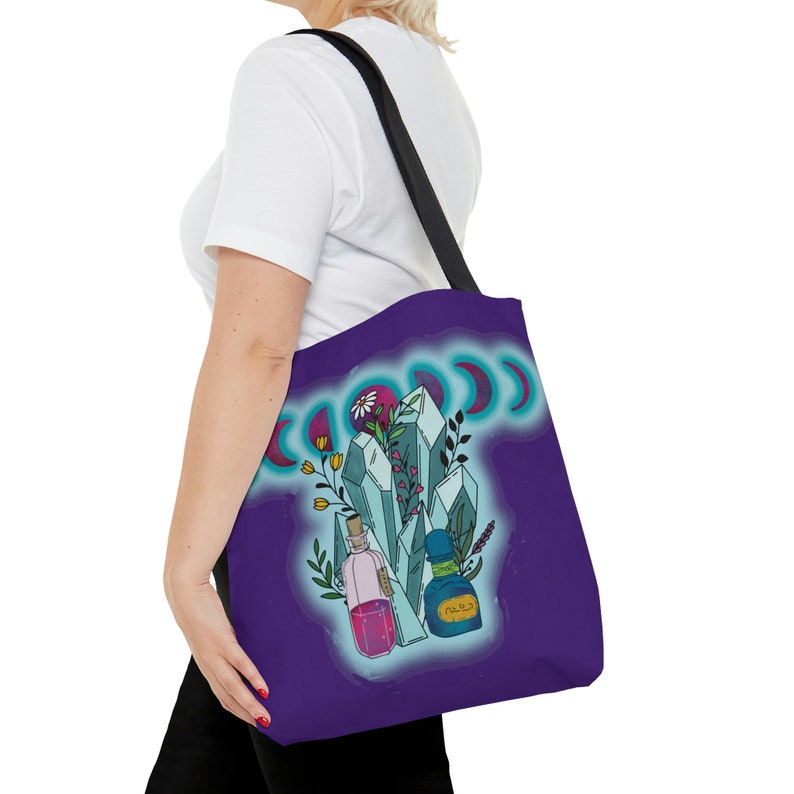 Sac fourre-tout réutilisable Crystals and Potions Witchy Design image 1