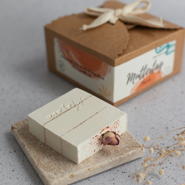 Gift box for Mother's Day with a beautiful natural soap and a travertine soap dish, vegan, zero waste, sustainable