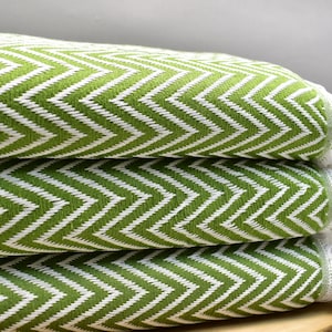 Organic Cotton Turkish Blanket: Emerald Green Chevron Bedspread (80x96 inch)