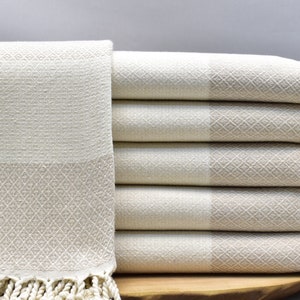 turkish towel, bath towel, cotton peshtemal, beach towel, personalized towel, pool towel, bachelorette party gifts, 36 x 68 beige, Kusgozu