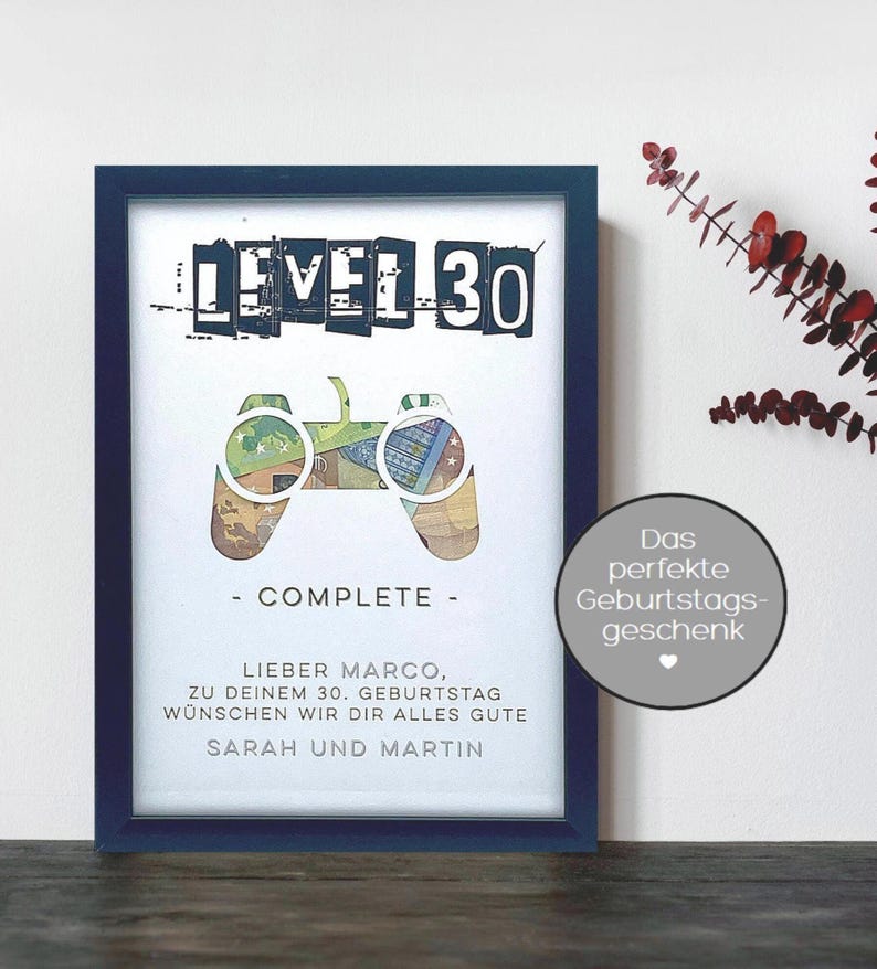 Gepersonaliseerd cadeau voor een 30e verjaardag, een jubileumverjaardag, een geldcadeau voor gamers, console, gaming afbeelding 1
