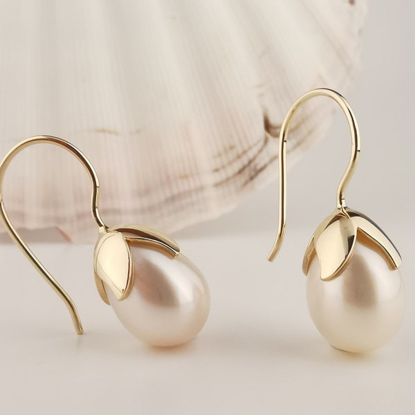 Pearl Tulip Drop Earring, Gold Pearl Jewelry, Gift, Dangling pearl earrings, Handmade vintage pearl Earrings, Teardrop Pearl Earrings