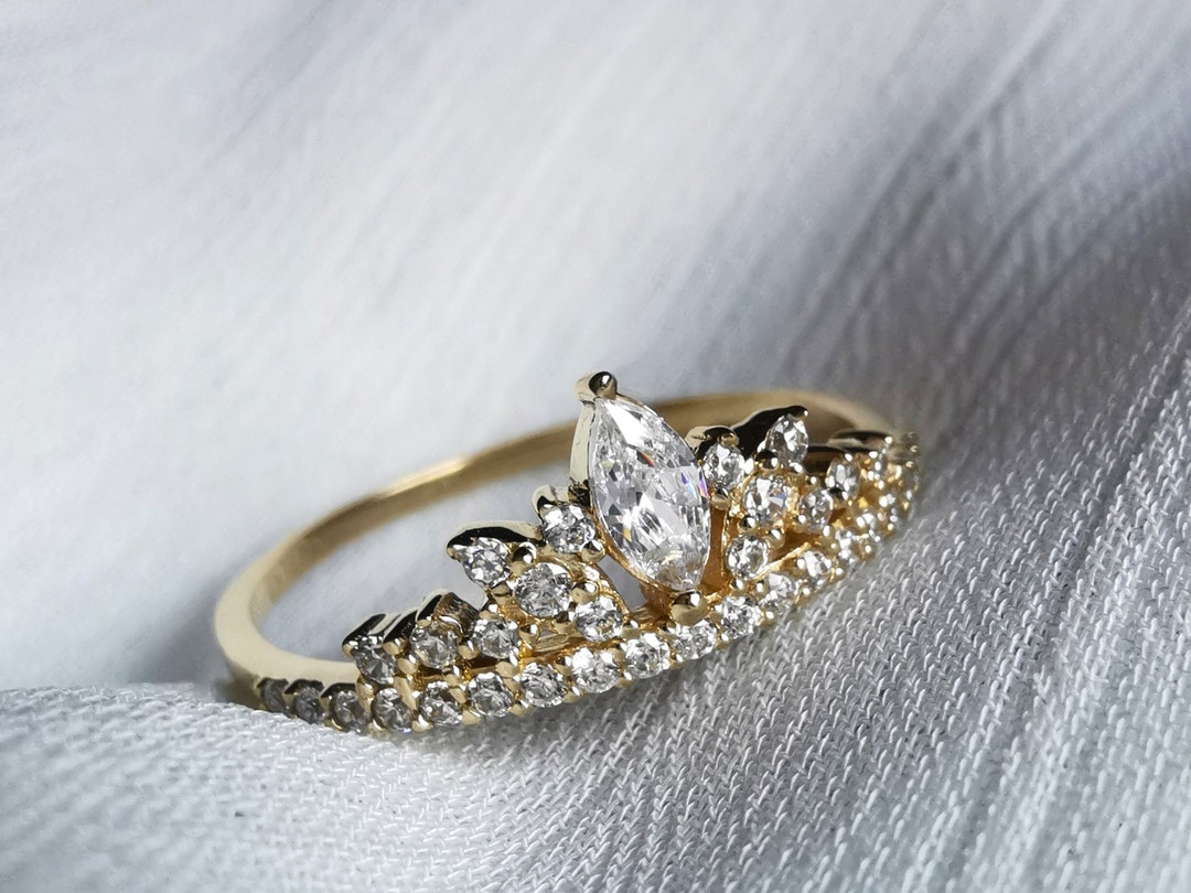 Queen Crown Minimalist Zircon Ring Unique Engagement Ring in - Etsy