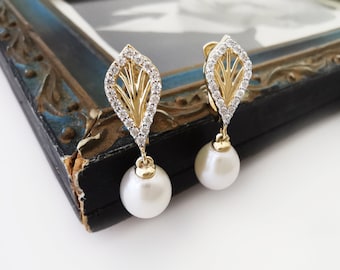 Dangling Drop Pearl Earrings by WorkshopZADE. Diamond Earrings, Gold Pearl Jewelry, Gold Pearl Dangle Earring, Bridal Earrings, Hoop Earring