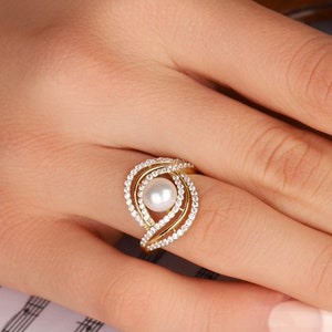 Pearl Spiral Stone Gold Ring, Engagement Ring, Real Saltwater Sea Pearl Ring, 14K Gold Elegant Pearl Rose Gold Ring,