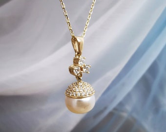 Halsband med sötvattenspärlor i 925 sterlingsilver, elegant handgjort pärlhänge