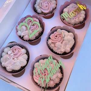 Name und Alter Cupcake Toppers Personalisierte Happy Birthday Cupcake Toppers Individuelle Kuchendekoration Personalisierter Name und Alter 1.18.21