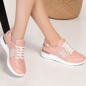 Shoes for nurses cheap with flat feet
