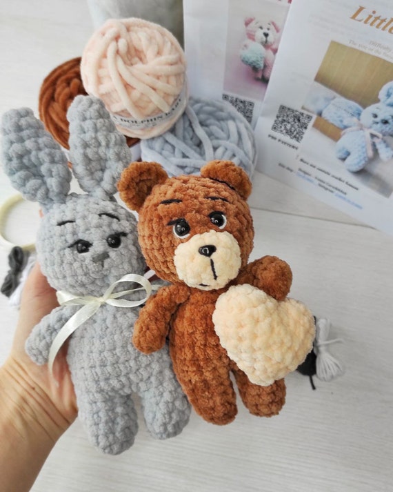 Bunny and Bear Crochet Kit for Adults, Beginner Crochet Kit, Animal  Amigurumi DIY Craft Kit 