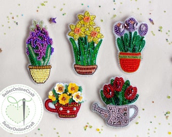 Set of 5 Spring Flowers DIY Beaded Brooches Kits, Craft kits, Beaded Flower Brooches, Jewelry Making Kits for Adults