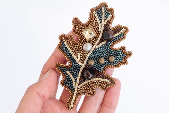 DIY Jewelry Making Beading kit Leaf Brooch Bead Embroidery Pin Needlepoint