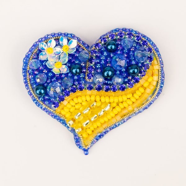 Ukrainian Heart Bead embroidery kit. Seed Bead Brooch kit. DIY Craft kit. Beading Kit. Needlework beading. Handmade Jewelry Making Kit
