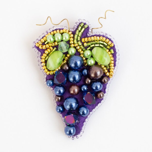 Grape Bead embroidery kit. Seed Bead Brooch kit. DIY Craft kit. Beading Kit. Needlework beading. Handmade Jewelry Making Kit