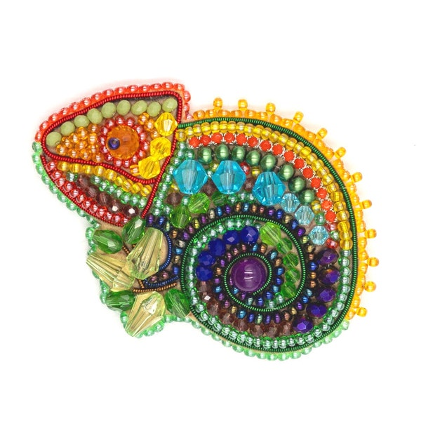 Chameleon Bead embroidery kit. Seed Bead Brooch kit. DIY Craft kit. Beading kit. Needlework beading. Handmade Jewelry Making Kit